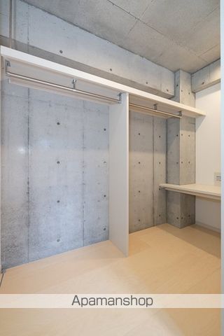 ＪＲ中央線 千駄ケ谷駅 徒歩5分 4階建 築2年の内装写真