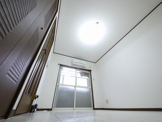 その他部屋・スペース　落ち着いて過ごせるお部屋なので、寝室にいかがでしょうか