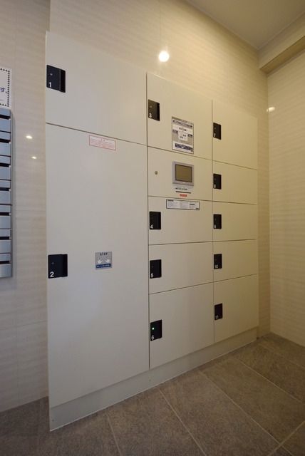 パークナードフィット新富町の外観写真