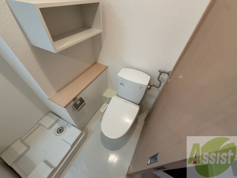 トイレ　こちらはトイレです。清潔感があり、安心して使用できます。