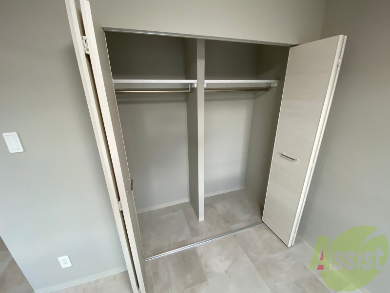 収納　収納もバッチリあるのでお部屋が片付きますよ！