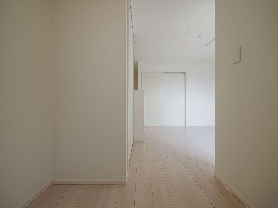 その他設備　サービスルームは収納や趣味を楽しむ空間として♪