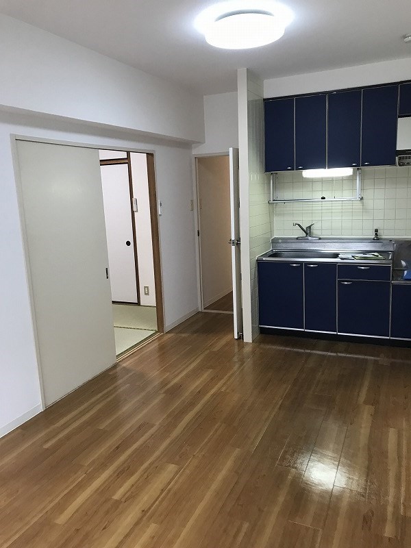キッチン　※参考写真（同物件別部屋です）