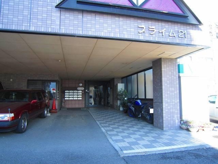 エントランス　オートロックです