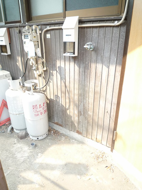 石川荘の玄関写真