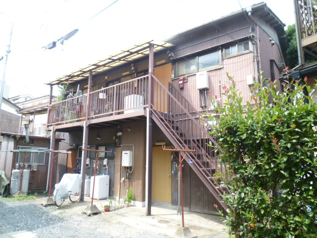 石川荘