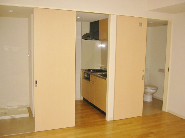 第2吉岡マンションの内装写真