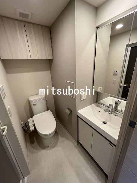 洗面設備　同間取り別階の写真です