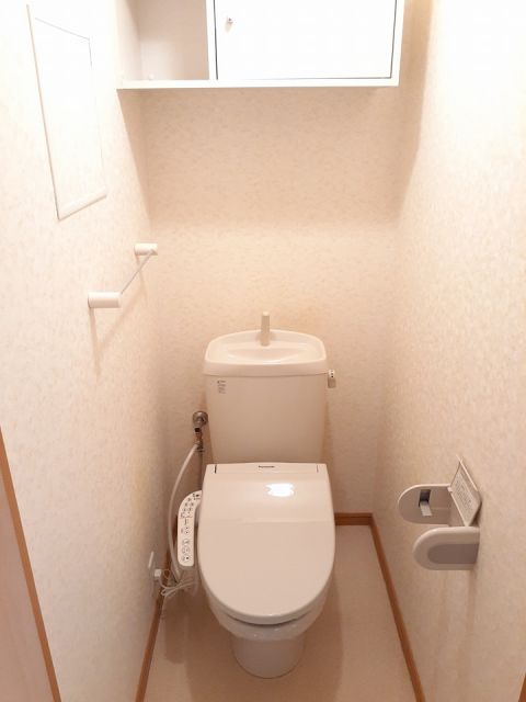【滝川市東町のアパートのトイレ】