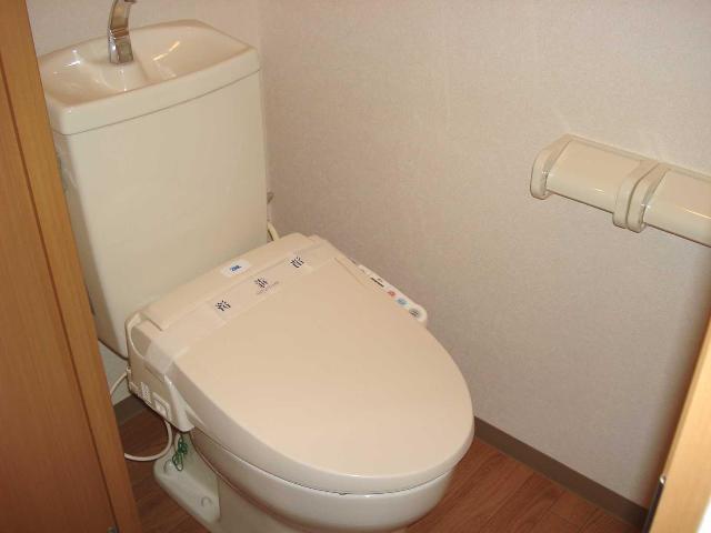 トイレ　シャワー付トイレ