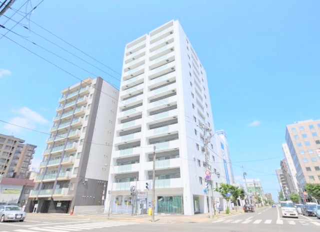 北海道札幌市中央区南一条西１７（マンション）の賃貸物件の外観