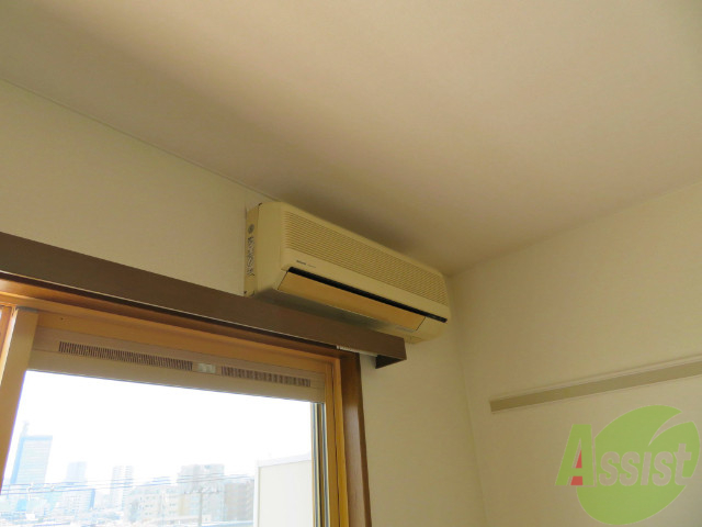 その他設備　ちゃんとエアコンもついているので、安心してくださいね。
