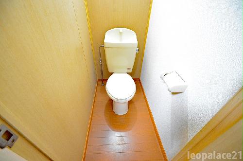 【レオパレスハサマのトイレ】