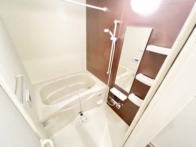バス・シャワールーム　※別部屋参考写真