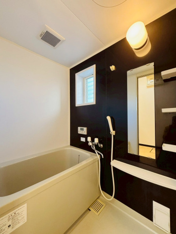 バス・シャワールーム　☆追い焚き機能付き浴室☆