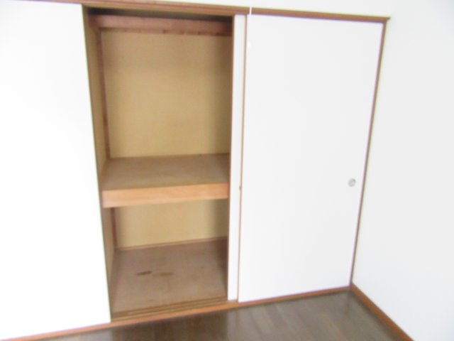 収納　サンプル