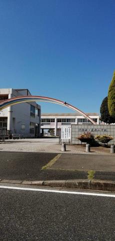 小学校　自由ケ丘小学校（小学校）まで1037m