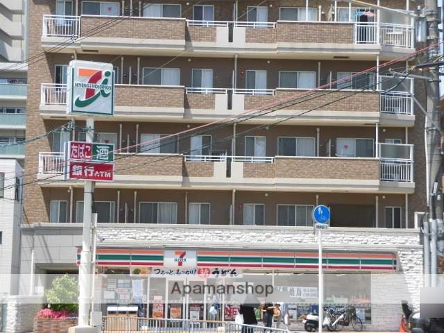 コンビニ　セブン－イレブン高槻病院前店（コンビニ）まで450m