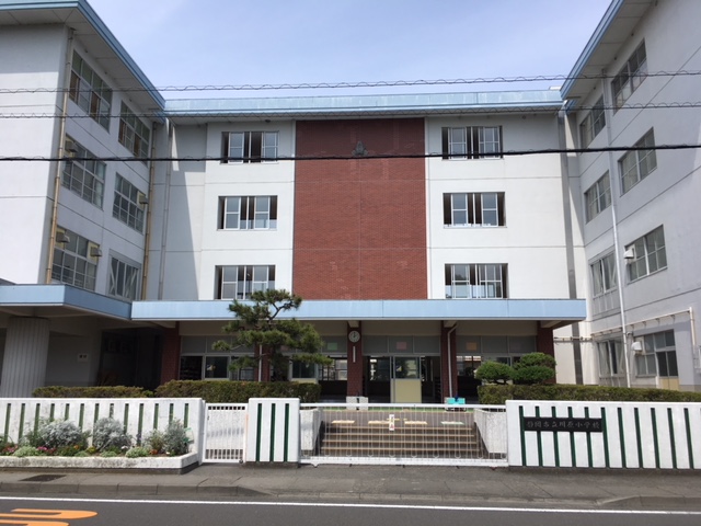 【静岡市駿河区下川原南のアパートの小学校】