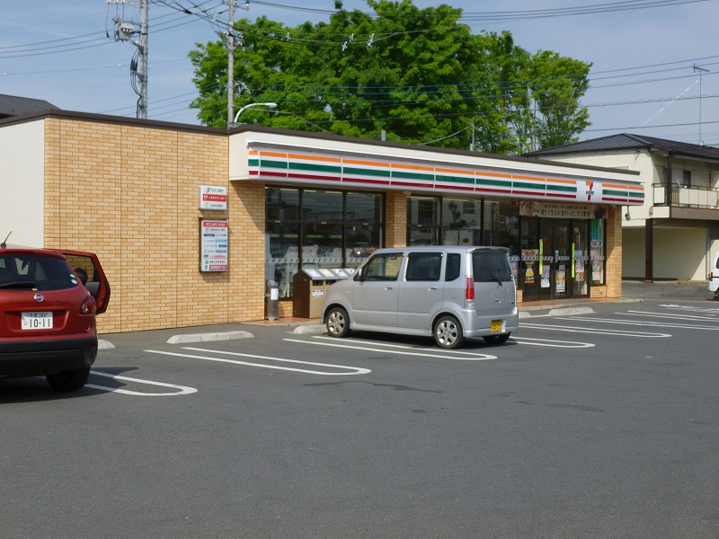 【武蔵村山市伊奈平のアパートのコンビニ】