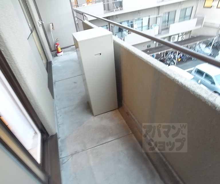 バルコニー　ベランダ