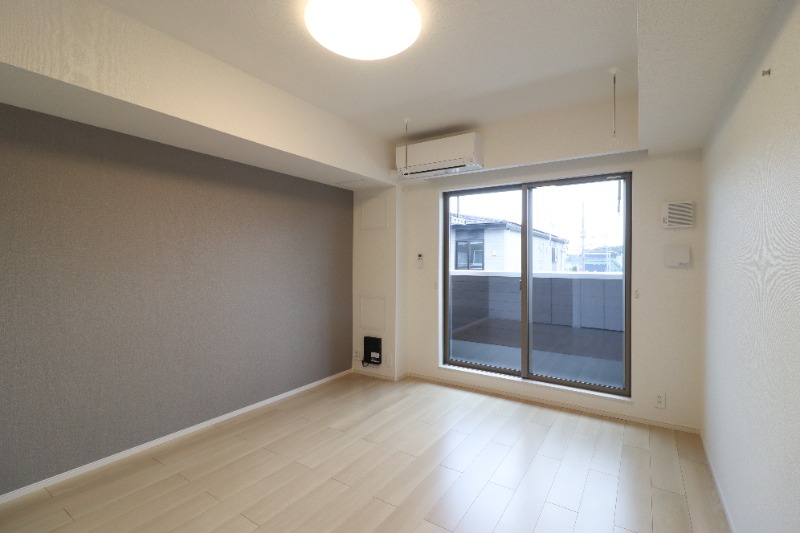 居室・リビング　図面と現状に相違がある場合には現状を優先