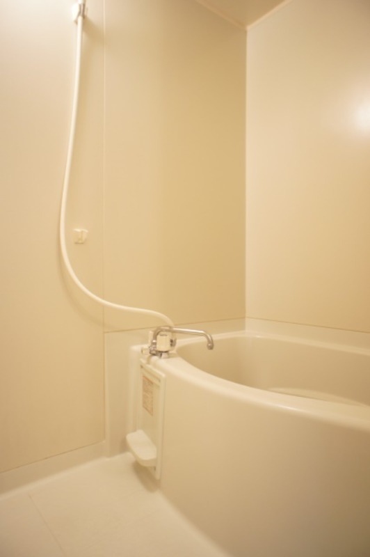 バス・シャワールーム　図面と現状に相違がある場合には現状を優先