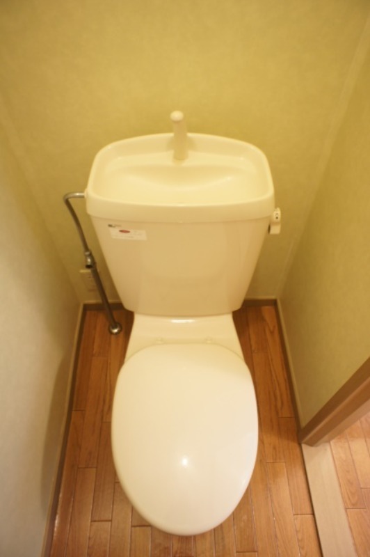 トイレ　図面と現状に相違がある場合には現状を優先