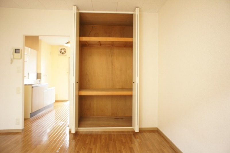 収納　図面と現状に相違がある場合には現状を優先