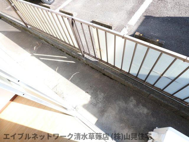 バルコニー　落ち着いた時間を過ごせるバルコニーです