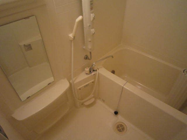 バス・シャワールーム　☆追焚機能付きバス☆