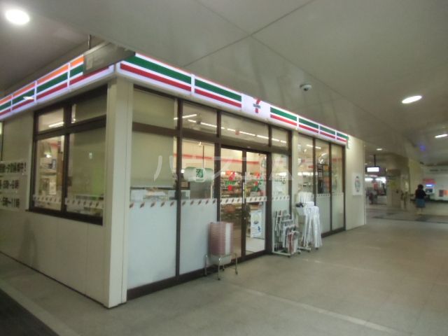 コンビニ　セブンイレブン 立川北駅店（コンビニ）まで242m