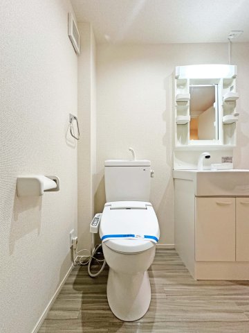 トイレ　コンパクトで使いやすいトイレです