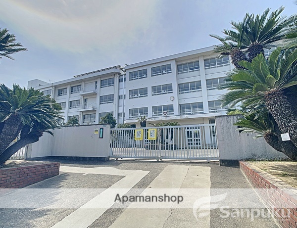 小学校　石井東小学校（小学校）まで621m