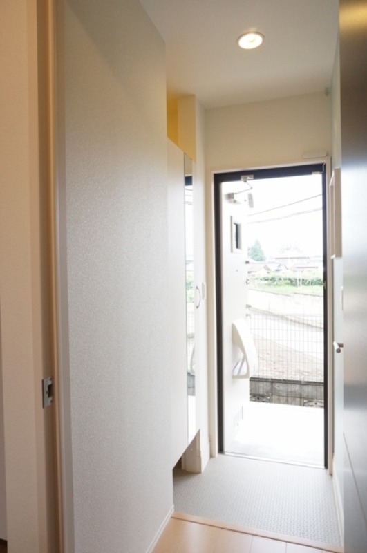 玄関　図面と現状に相違がある場合には現状を優先