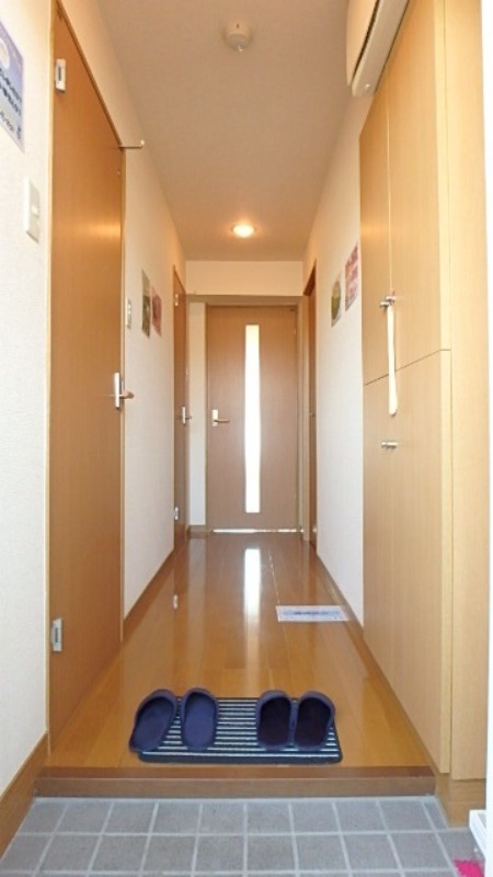 玄関　図面と現状に相違がある場合には現状を優先