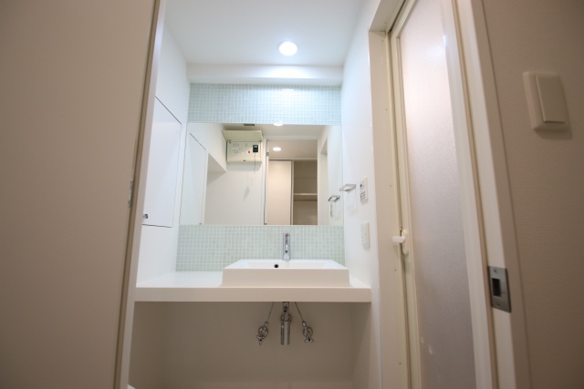 洗面設備　※別室の参考写真の為、現況優先です。