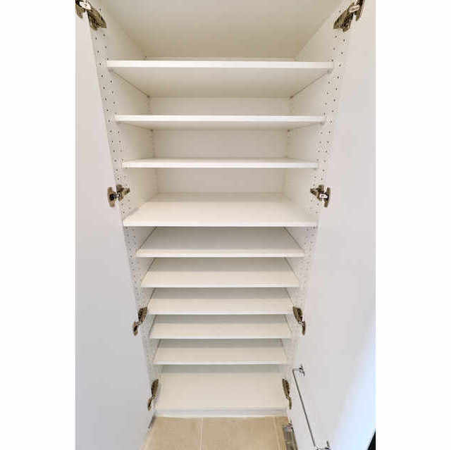 収納　シューズボックス