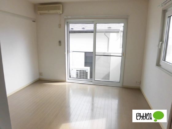 居室・リビング　同タイプ