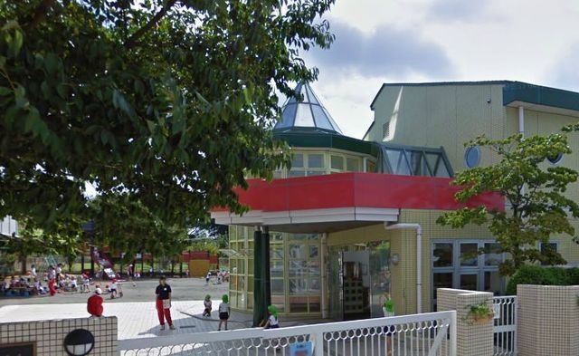 幼稚園・保育園　★いづみ幼稚園★（幼稚園・保育園）まで350m
