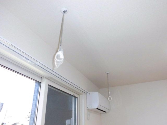 その他設備　室内物干し