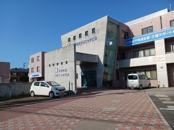 病院　可部中央クリニックビル（病院）まで600m