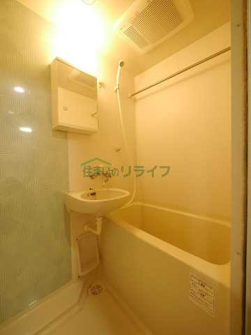 バス・シャワールーム　同間取り別室参照