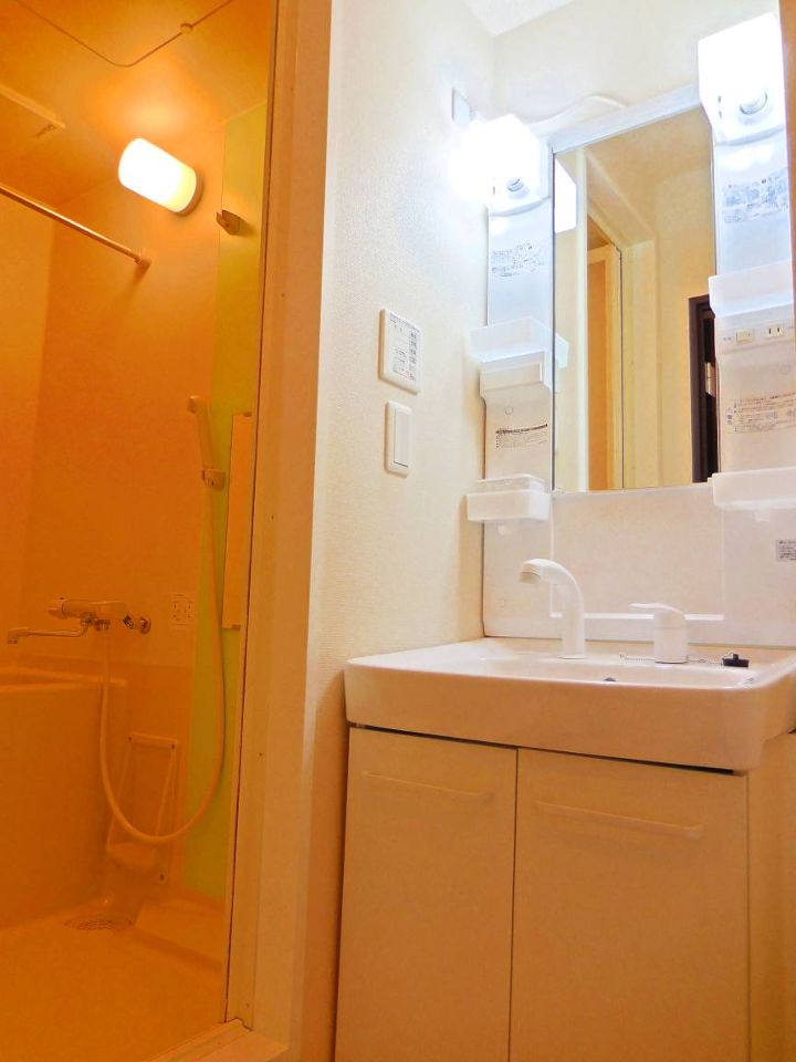 洗面設備　独立洗面台