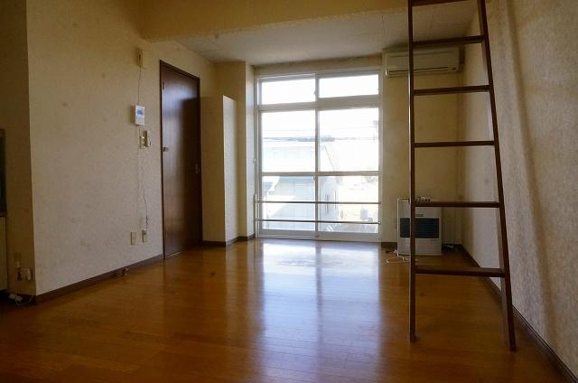 居室・リビング　リビング１