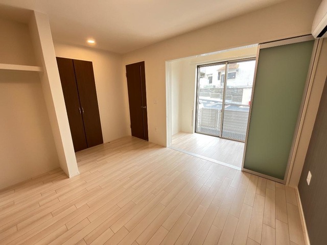 その他部屋・スペース　※新築のためイメージ写真です。建具等の色・仕様は相違ございま