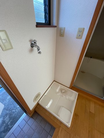 洗面設備　※別号室参考写真です