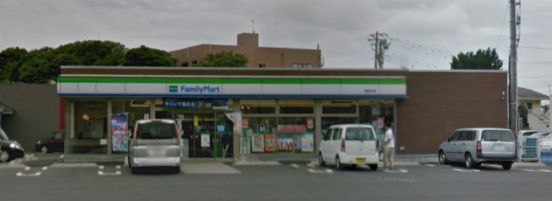 コンビニ　ファミリーマート 鹿嶋宮中店（コンビニ）まで833m
