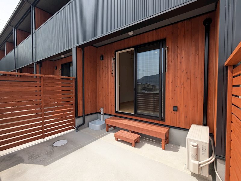 バルコニー　テラス