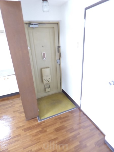 玄関　他の部屋の写真です。